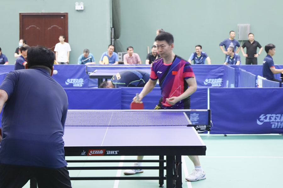 全省高校第十七届“校长杯”乒乓球比赛在河南科技大学举办省教育厅代表队荣获佳绩