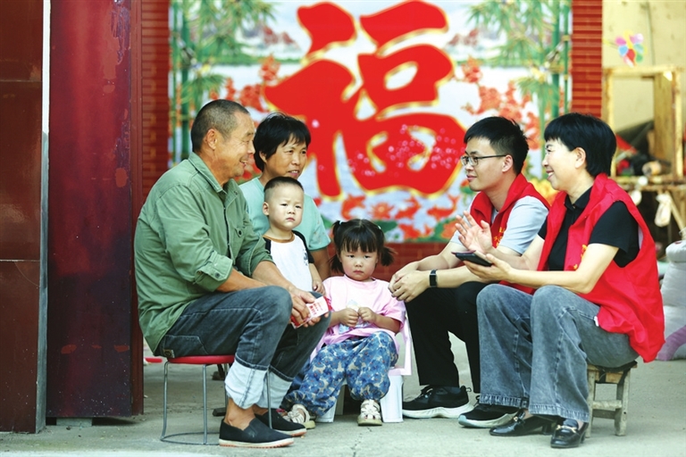 “精准普法基层行”系列报道｜普法进乡村 点亮好“丰”景