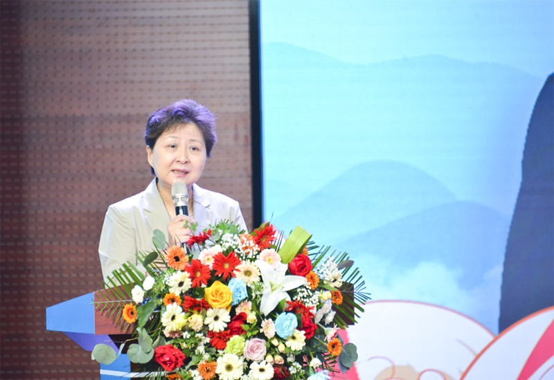 河南省“2023全民阅读”系列活动启动仪式暨阅读推广专题培训活动在郑举行