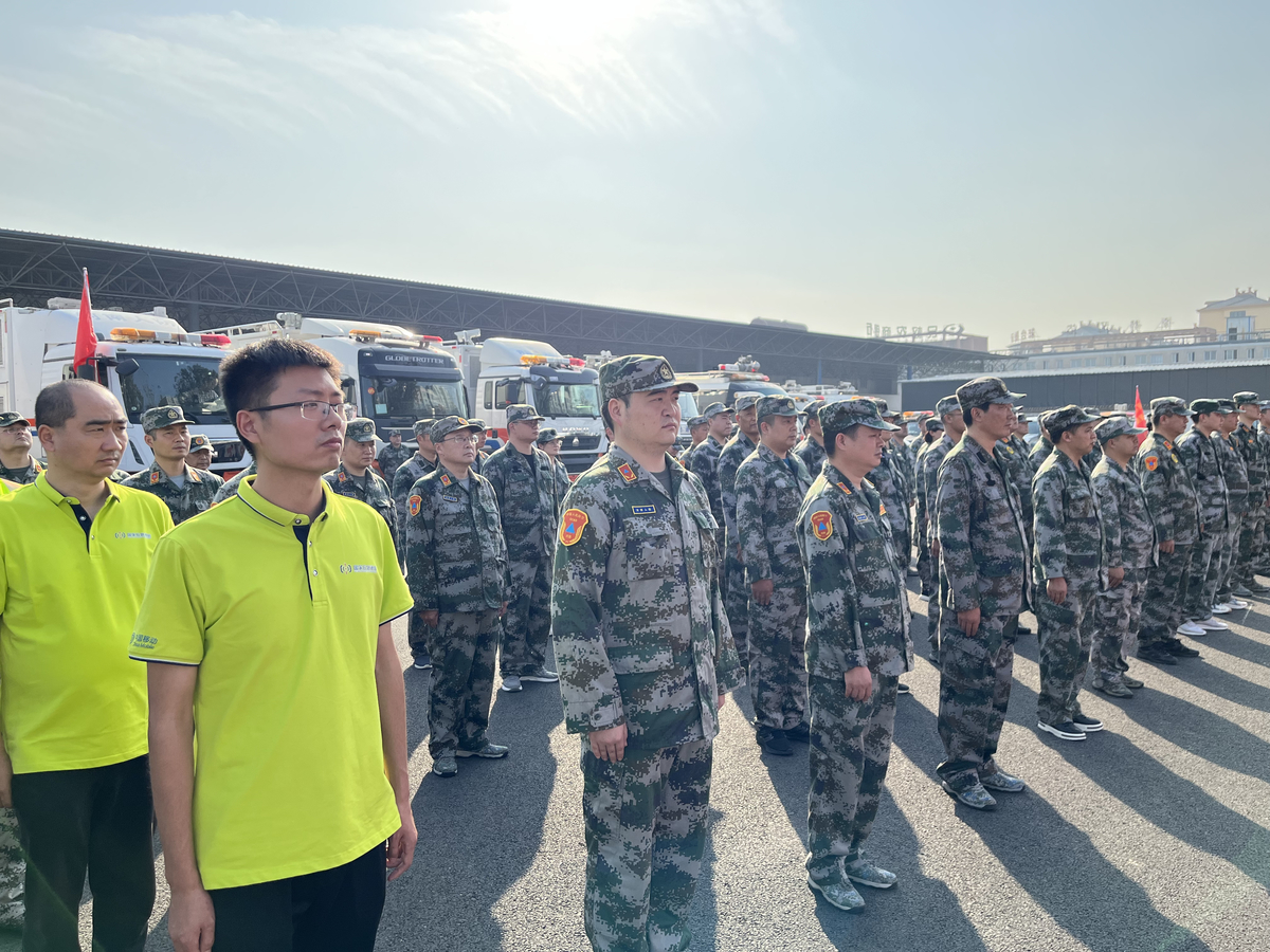 推进通信训练转型升级  全面提高协同作战能力