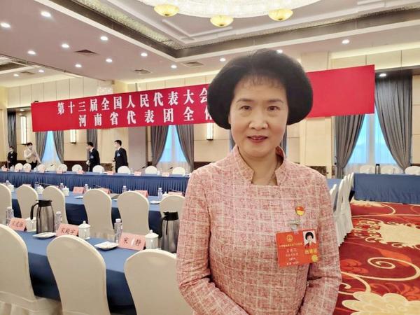 代表、委员热议“郑州消费券”现象 或将助力郑州数字经济“弯道超车”