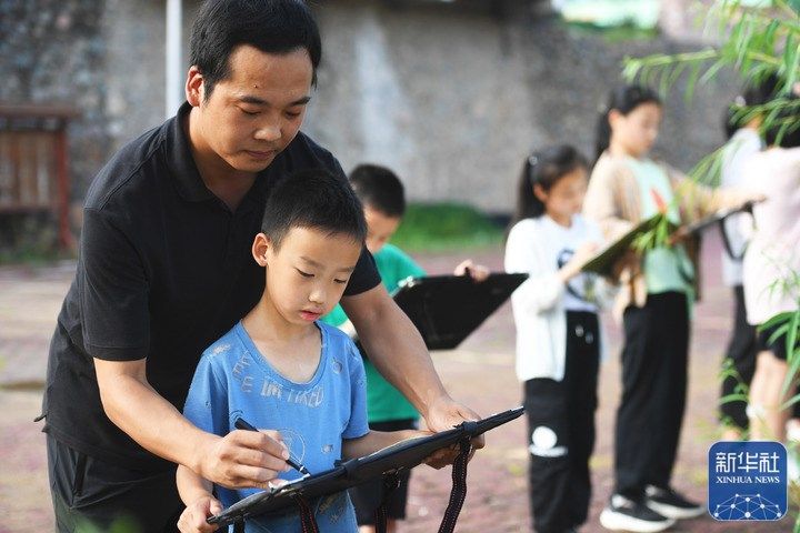 【行走河南·读懂中国】嵩县：画笔绘就伏牛山村振兴新貌