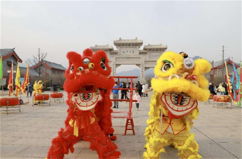 元旦假期，郑州旅游市场节日气氛浓烈