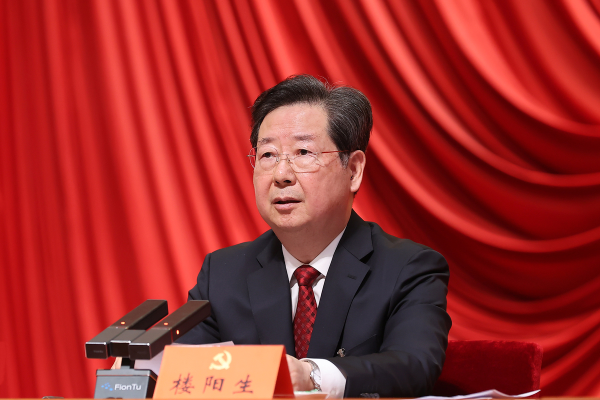 省委十一届八次全会暨省委经济工作会议在郑州召开