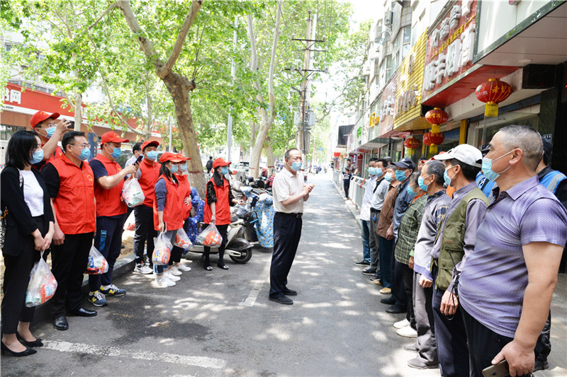河南省文化和旅游厅开展五一慰问活动