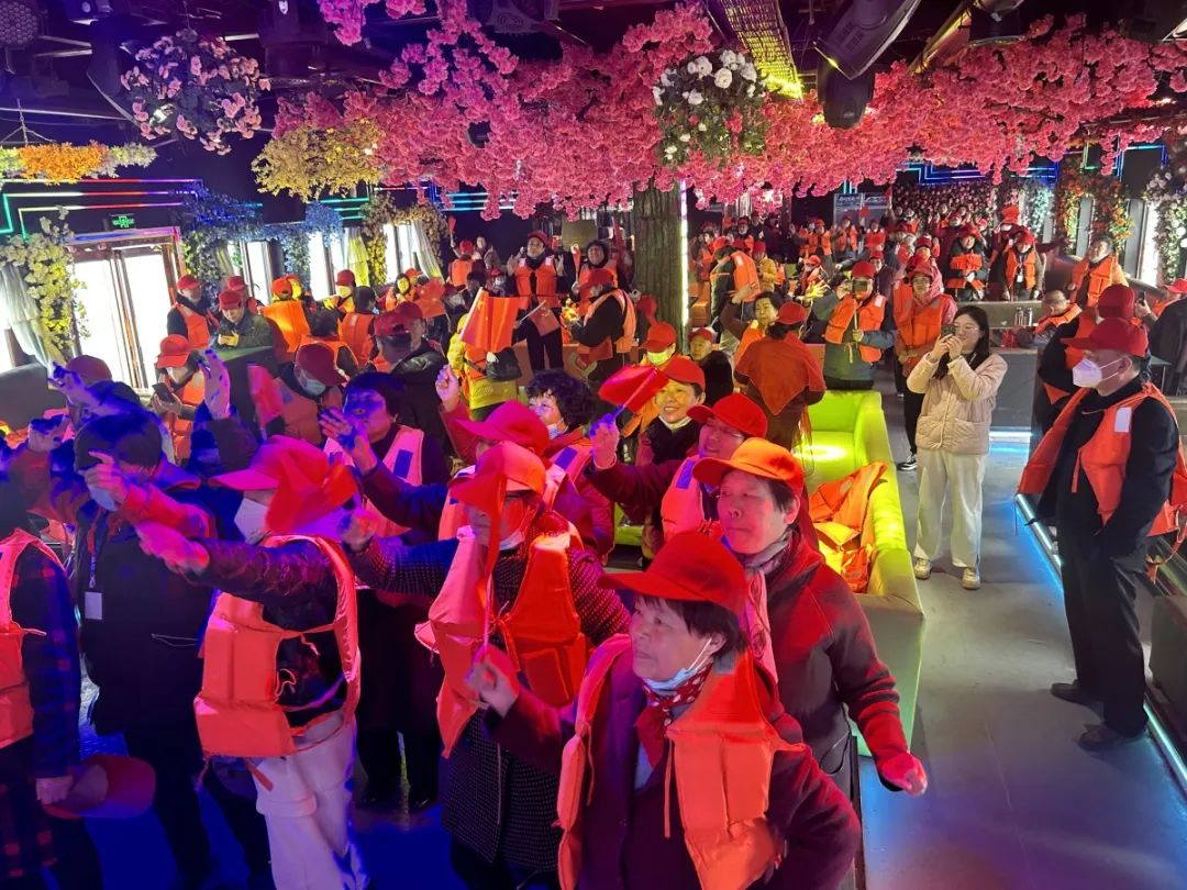 行走河南·读懂中国丨三门峡迎开年后首个千人旅游大团