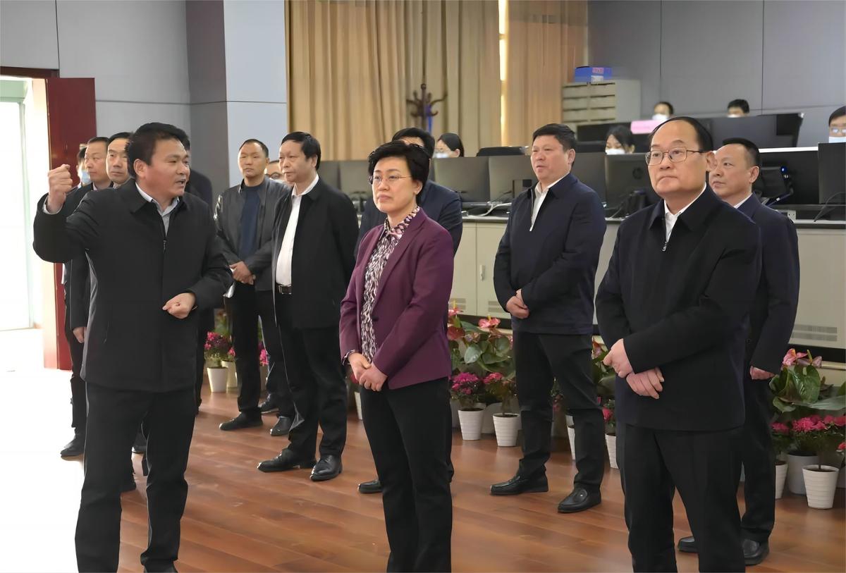 平顶山市委书记陈向平到平煤神马集团调研