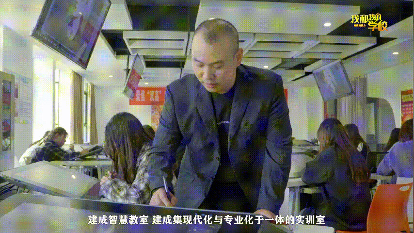 河南经贸职业学院：传统工艺现代设计，让学生邂逅钧瓷之美……