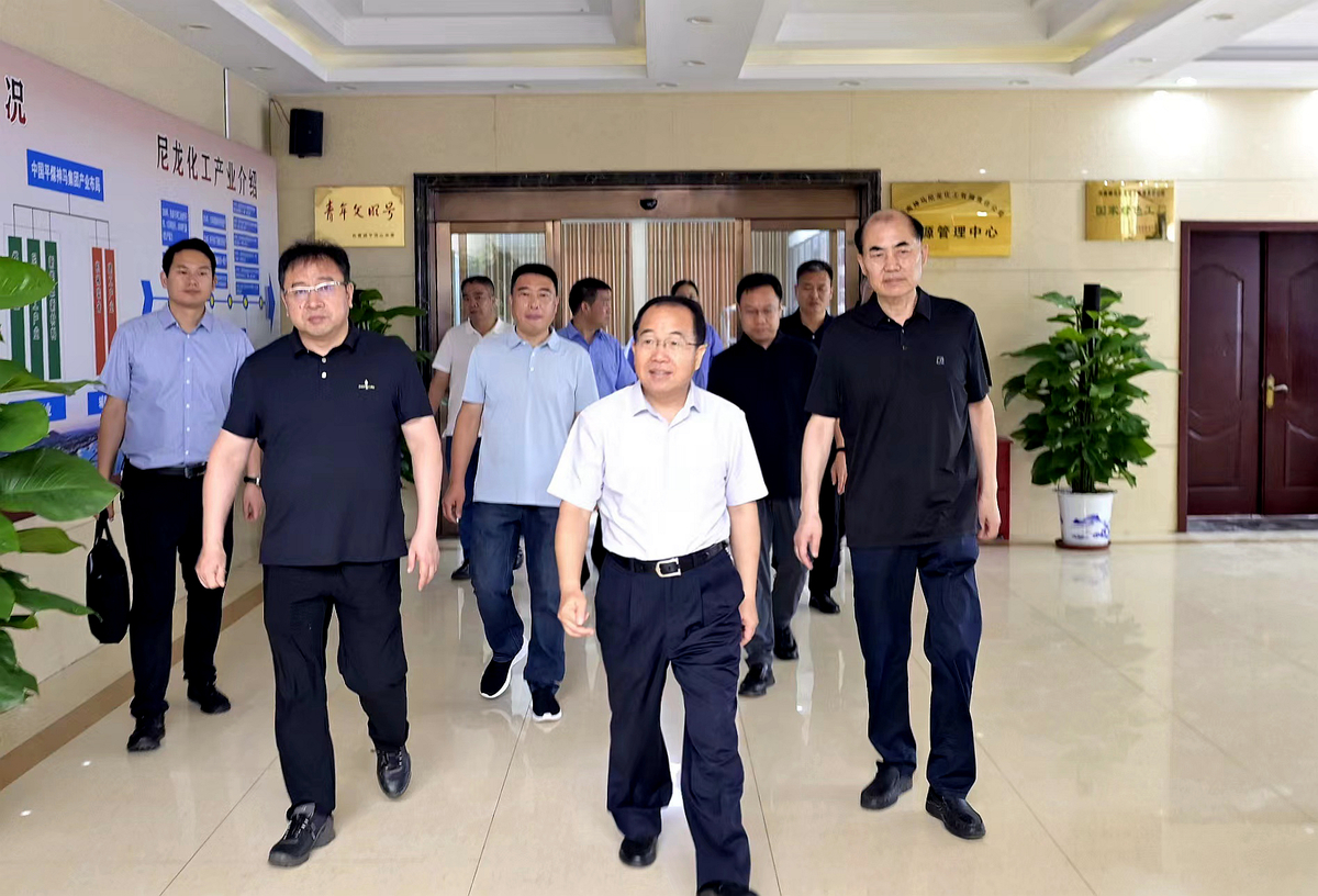 神马集团=神马集团董事长