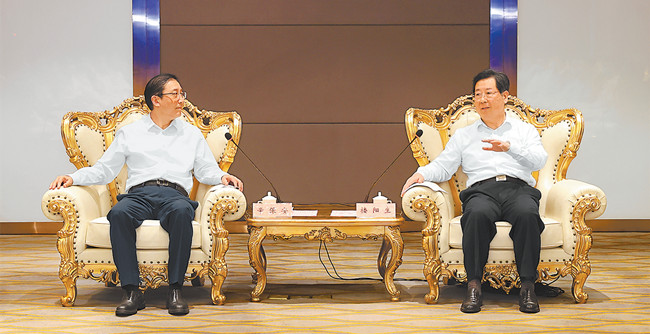 楼阳生与国家电网公司董事长辛保安举行工作会谈省政府与国家电网公司签署战略合作备忘录王凯出席