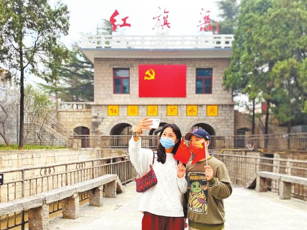 Hongqi Canal Spirit Inspires People