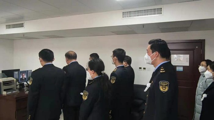 省应急厅组织收看江泽民同志追悼大会