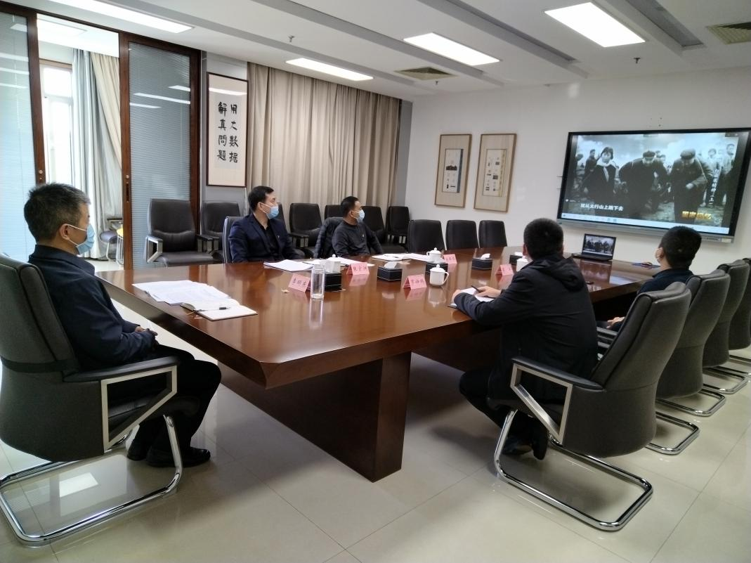 李明东同志以普通党员身份参加所在党支部 专题组织生活会
