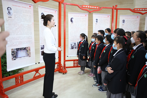 讲述中原红色故事“中原文化传承系列·千秋英烈篇”图片流动展在平顶山博物馆开展