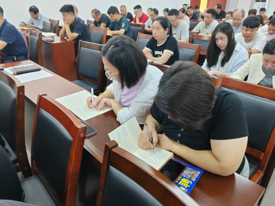 三官庙办事处：深入宣讲党的二十届三中全会精神，推动航空港区发展