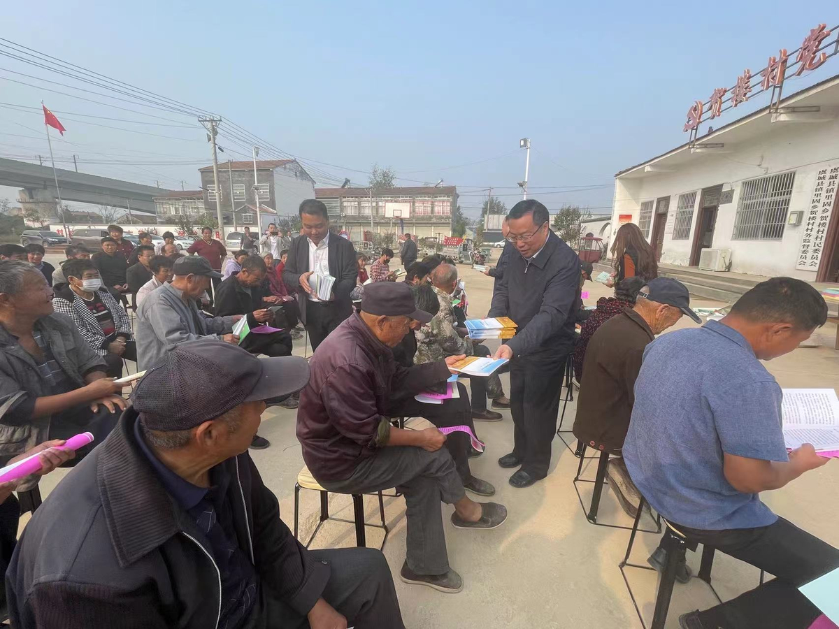 省农技总站赴商丘市开展晚播小麦技术指导服务