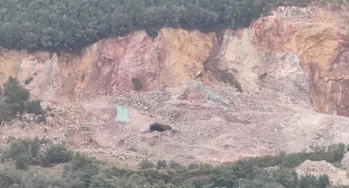 典型案例 | 三门峡市部分矿山开采乱象丛生生态破坏严重