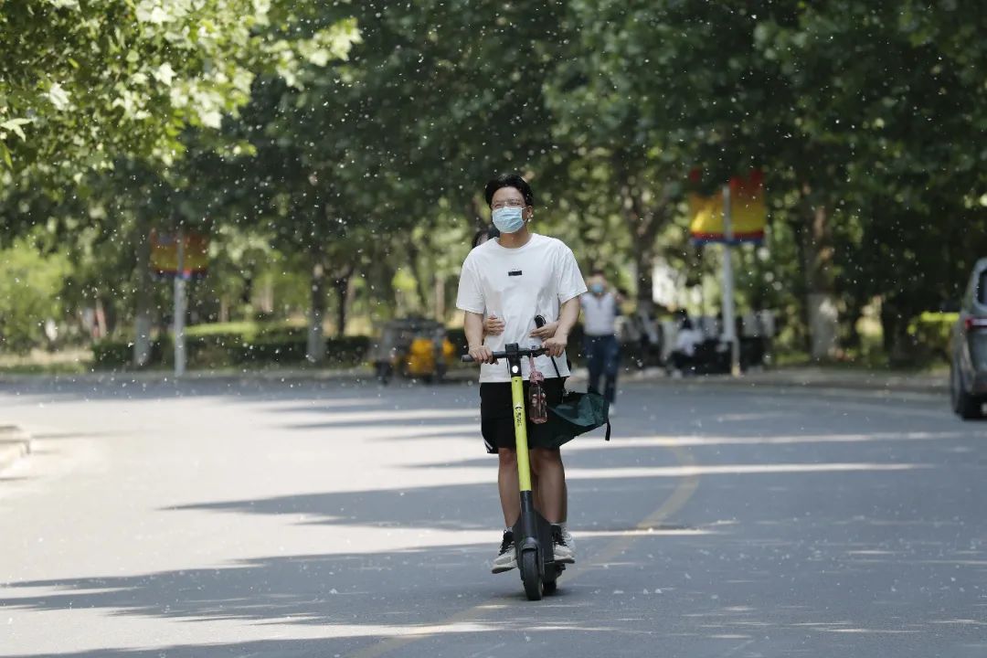 一个摄影老师眼中封闭在校的教学影像记录