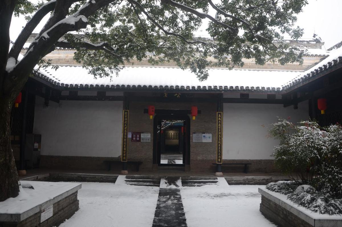 雪落古衙宜观景