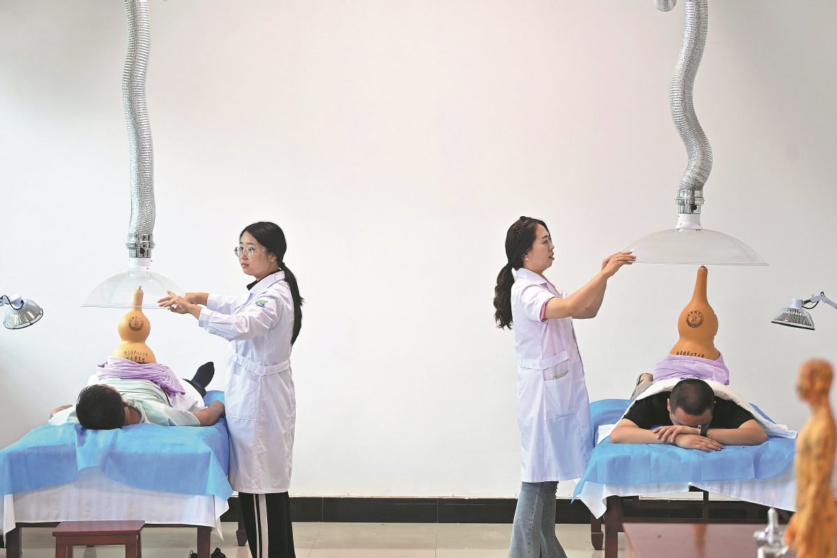 TCM treatment catches interest of new generation