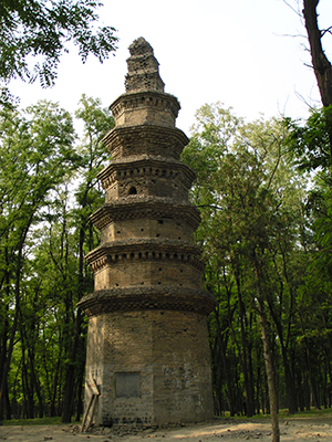 大兴寺塔