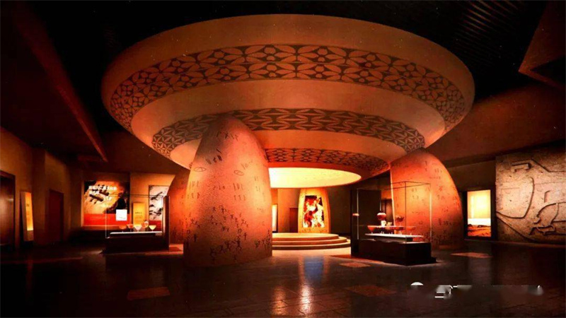 河南文物元素“庙底沟彩陶花瓣纹”被作为央视春晚舞台设计核心元素