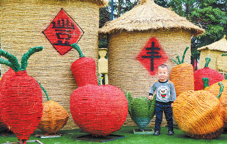 气势磅礴的“丰收交响乐”