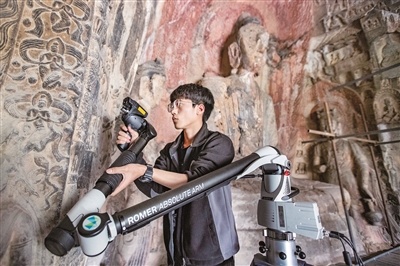 河南洛阳：石窟寺保护重点科研基地工作站挂牌成立
