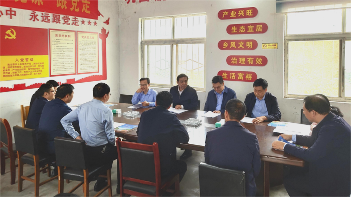 常万琦深入鲁山县调研乡村振兴和基层应急管理工作