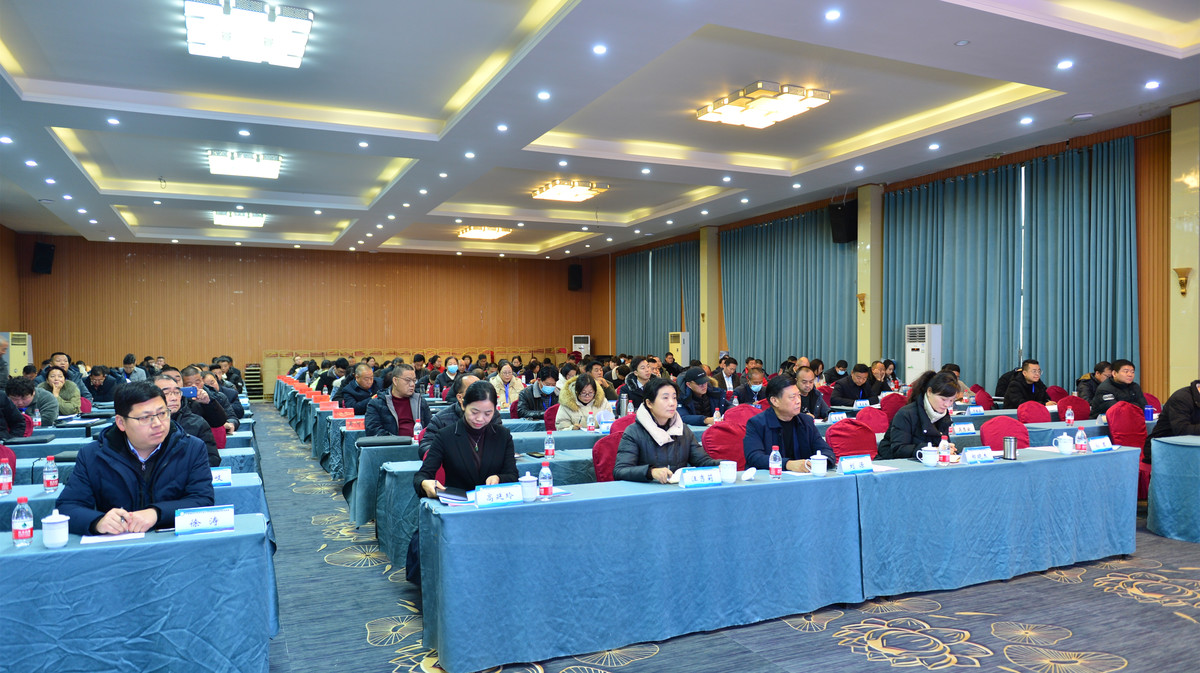 孫巍峰出席河南省2023年鄉(xiāng)村設(shè)計(jì)人員 職業(yè)技能培養(yǎng)培訓(xùn)班開班式