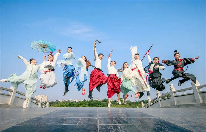 【行走河南·读懂中国】清明上河园：对全国1193万高考生全部免费